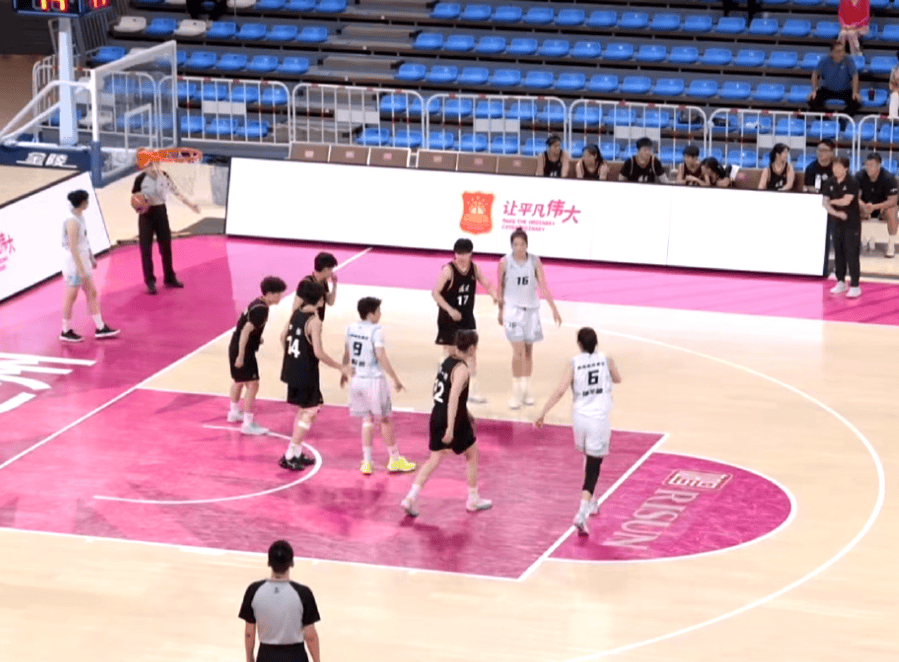 四川女篮继, src, 黑龙江一节 四川女篮继, src, 黑龙江一节